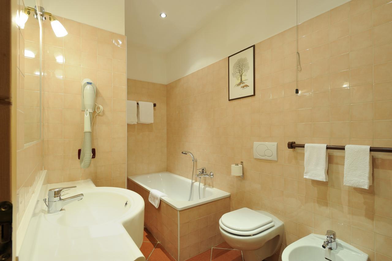 Aparthotel Chalet Dei Pini Madonna